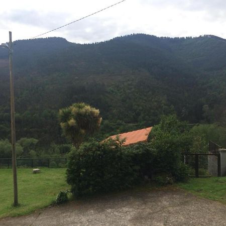 Apartamento San Martin De Luina Mrz Rentals Bagian luar foto